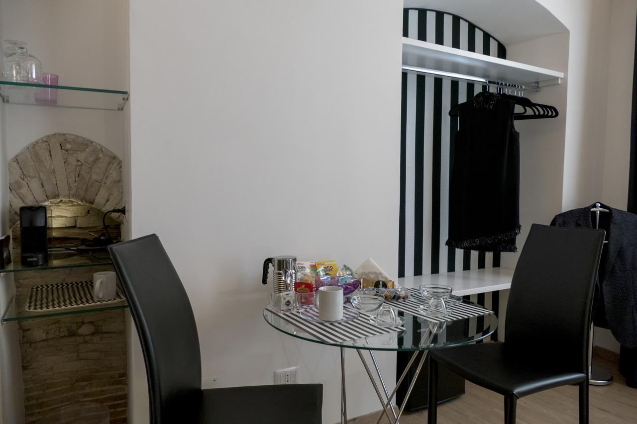 Myo Cagliari Charming House Villa Luaran gambar